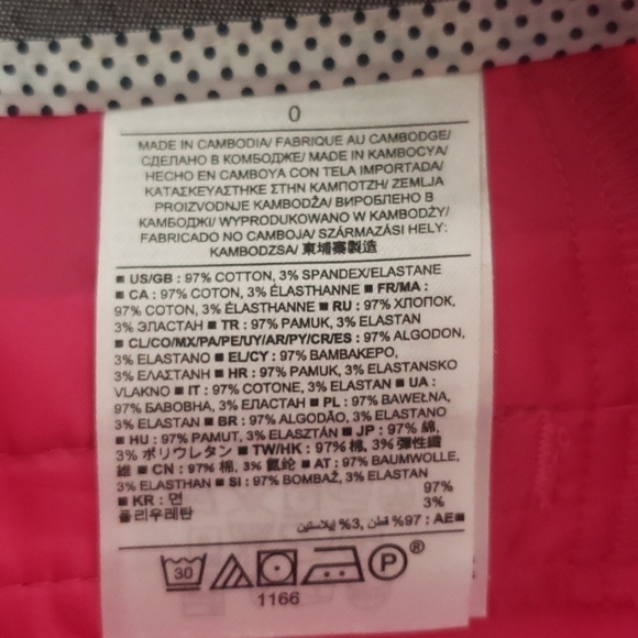 Banana Republic Hampton Fit Shorts - Picture 8 of 8